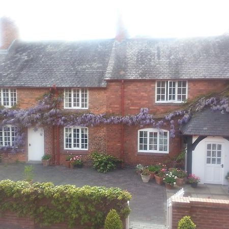 Cotton Farm Bed & Breakfast Chester Exterior photo